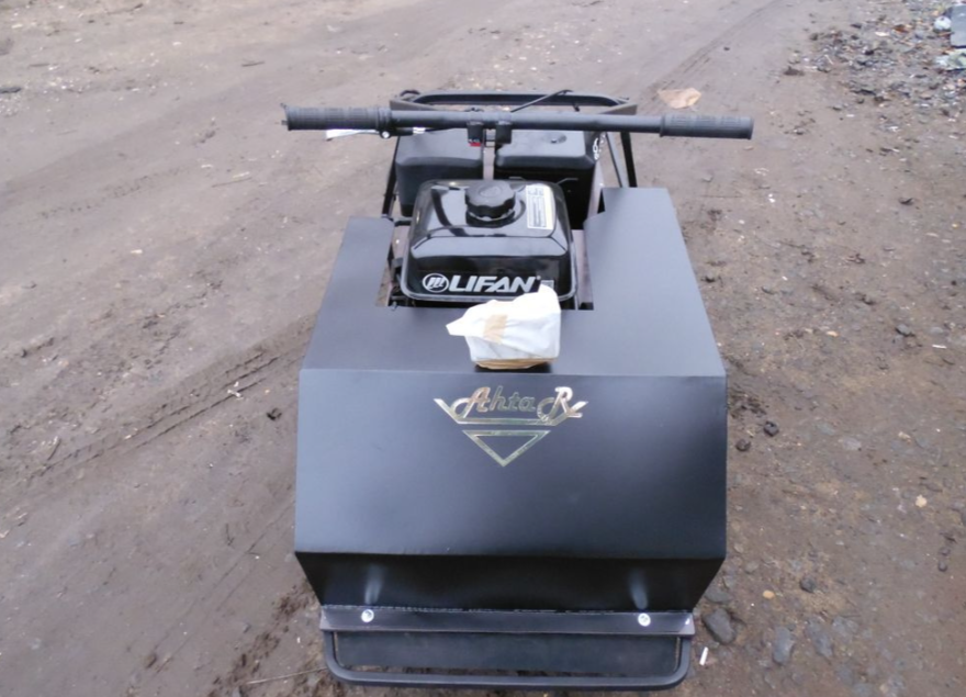 Мотобуксировщик AhtaR Зима 15 л/с с вариатором в Самаре