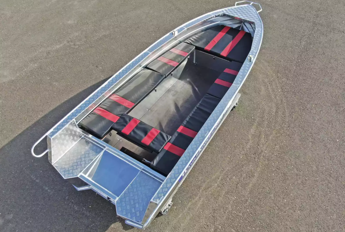 Алюминиевая лодка Wyatboat-390РМ увеличенный борт в Самаре