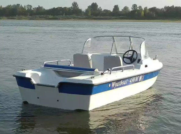 Стеклопластиковый катер Wyatboat-430 M (тримаран) в Самаре Стеклопластиковый катер Wyatboat-430 M (тримаран) в Самаре