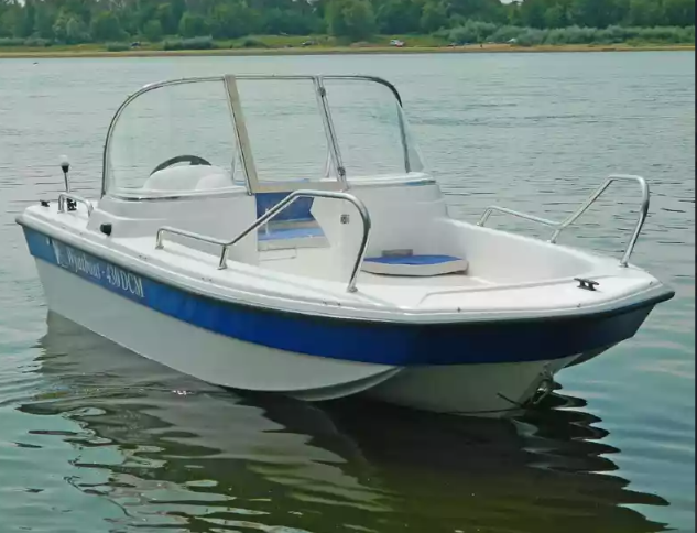 Стеклопластиковый катер Wyatboat-430 DCM (тримаран) в Самаре Стеклопластиковый катер Wyatboat-430 DCM (тримаран) в Самаре