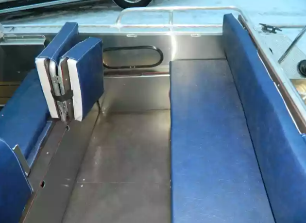 Алюминиевый катер Wyatboat-430T DCM Трансформер в Самаре Алюминиевый катер Wyatboat-430T DCM Трансформер в Самаре