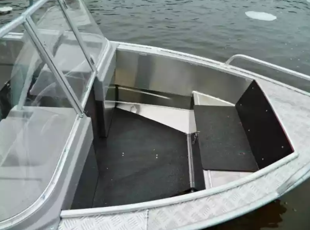 Алюминиевый катер Wyatboat-430T DCM Трансформер в Самаре Алюминиевый катер Wyatboat-430T DCM Трансформер в Самаре
