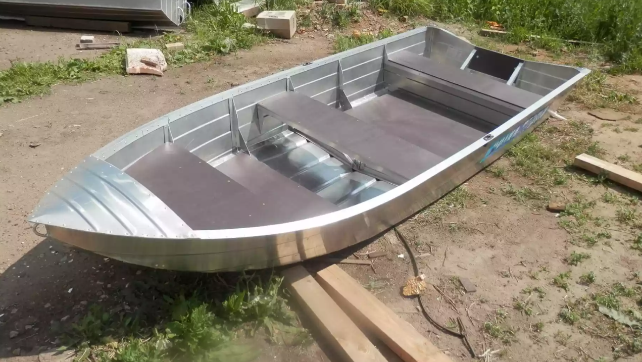 Алюминиевая лодка Вятка-Профи 32 в Самаре