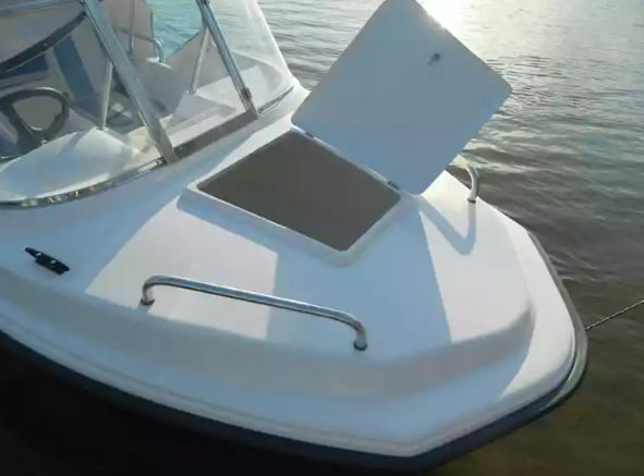 Стеклопластиковый катер Wyatboat-430 M (тримаран) в Самаре Стеклопластиковый катер Wyatboat-430 M (тримаран) в Самаре