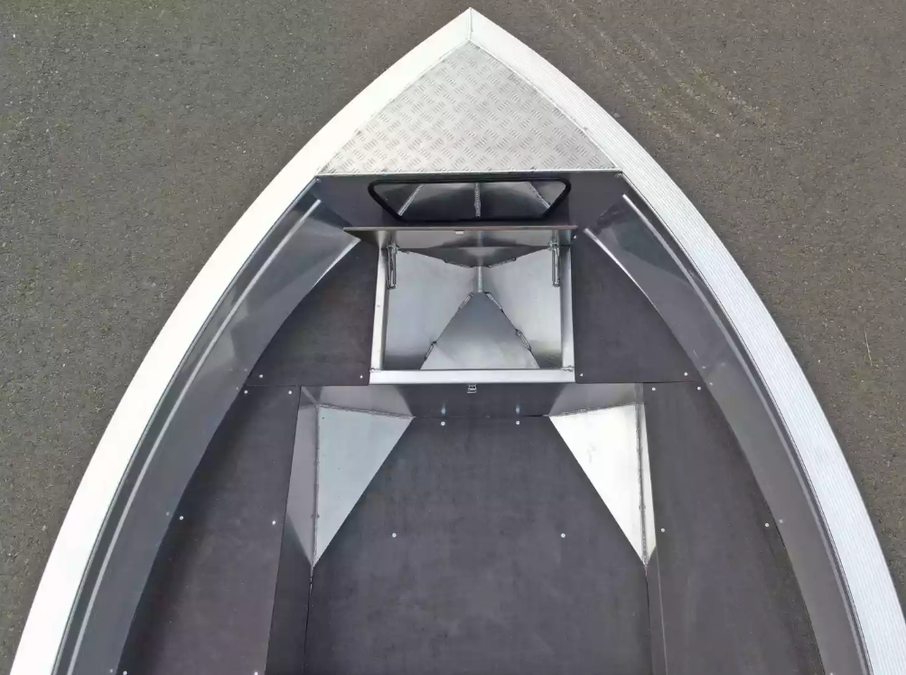 Алюминиевая лодка  Неман-420 в Самаре