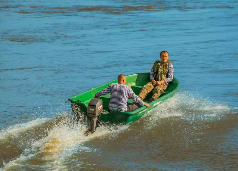 Стеклопластиковая лодка Neman-340 (тримаран) в Самаре