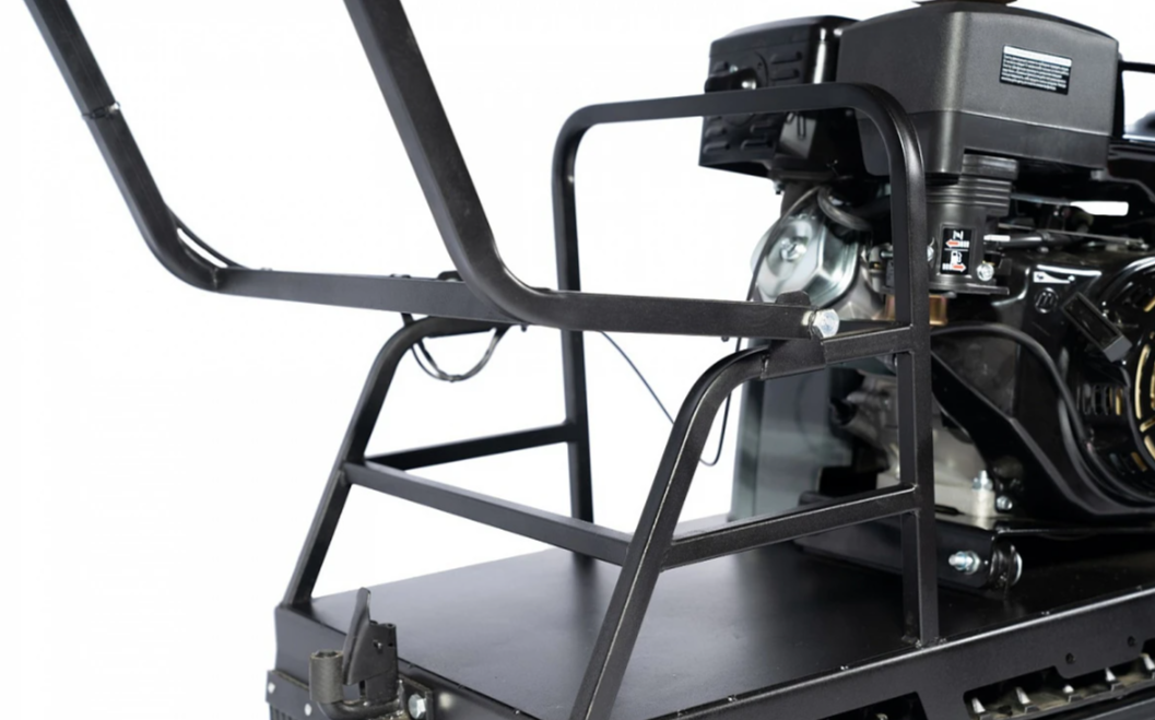 Мотобуксировщик БУРЛАК-M2 LFK 20 л.с. Промысловик в Самаре