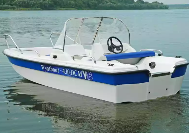Стеклопластиковый катер Wyatboat-430 DCM (тримаран) в Самаре Стеклопластиковый катер Wyatboat-430 DCM (тримаран) в Самаре
