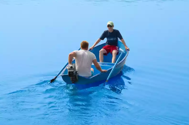 Стеклопластиковая лодка Омуль в Самаре