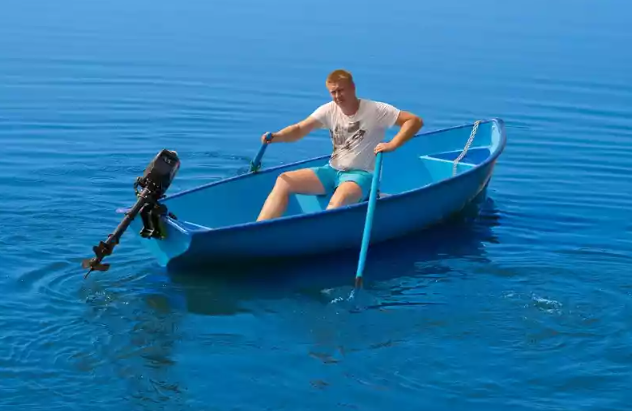 Стеклопластиковая лодка Омуль в Самаре