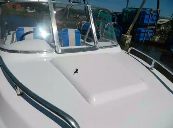 Стеклопластиковый катер Wyatboat-430 M (тримаран) в Самаре Стеклопластиковый катер Wyatboat-430 M (тримаран) в Самаре