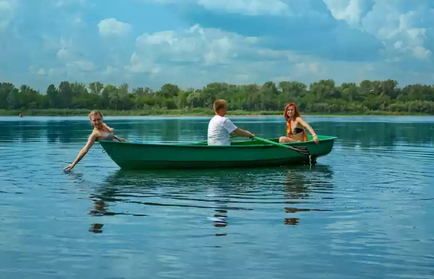 Стеклопластиковая Лодка Голавль в Самаре