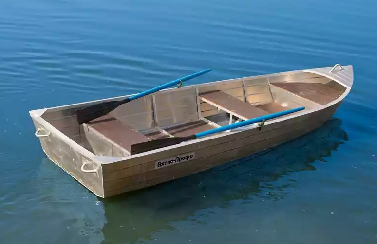 Алюминиевая лодка Вятка-Профи 32 в Самаре