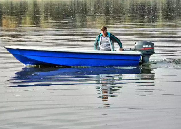 Стеклопластиковая лодка Wyatboat 430 тримаран в Самаре