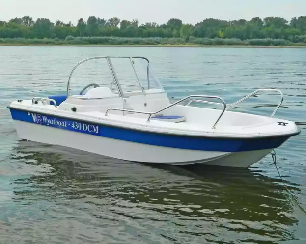 Стеклопластиковый катер Wyatboat-430 DCM (тримаран) в Самаре Стеклопластиковый катер Wyatboat-430 DCM (тримаран) в Самаре