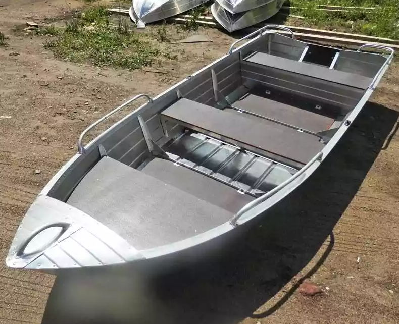 Алюминиевая лодка Вятка-Профи 37 в Самаре