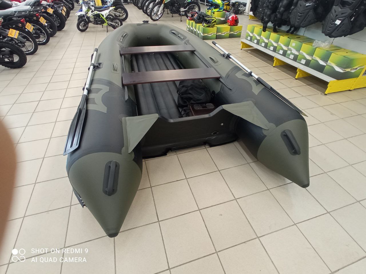 Лодка MISHIMO RIVER JET 400 под водомет в Самаре Лодка MISHIMO RIVER JET 400 под водомет в Самаре