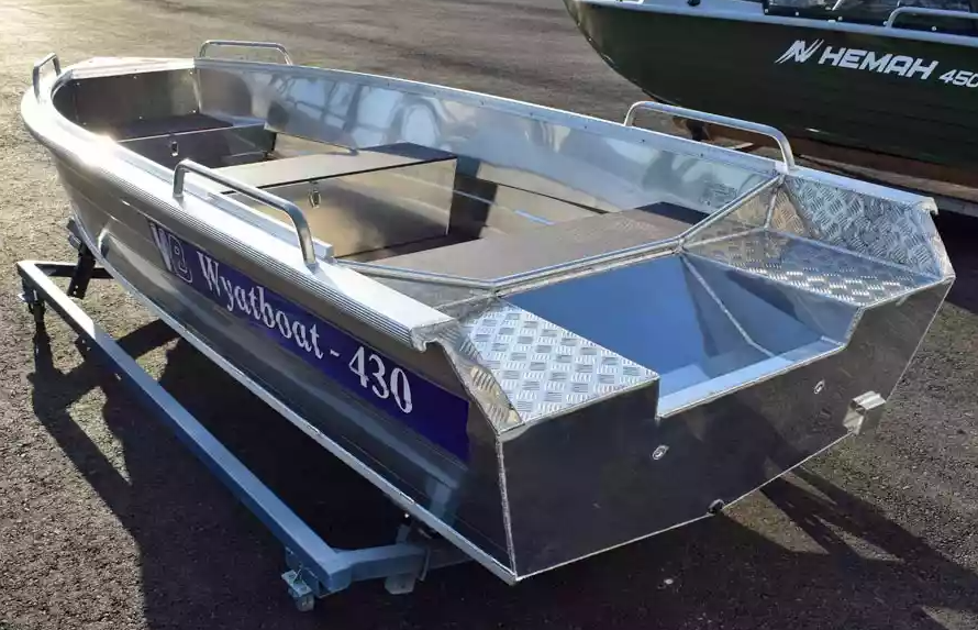 Алюминиевая лодка  Wyatboat-430 Р в Самаре