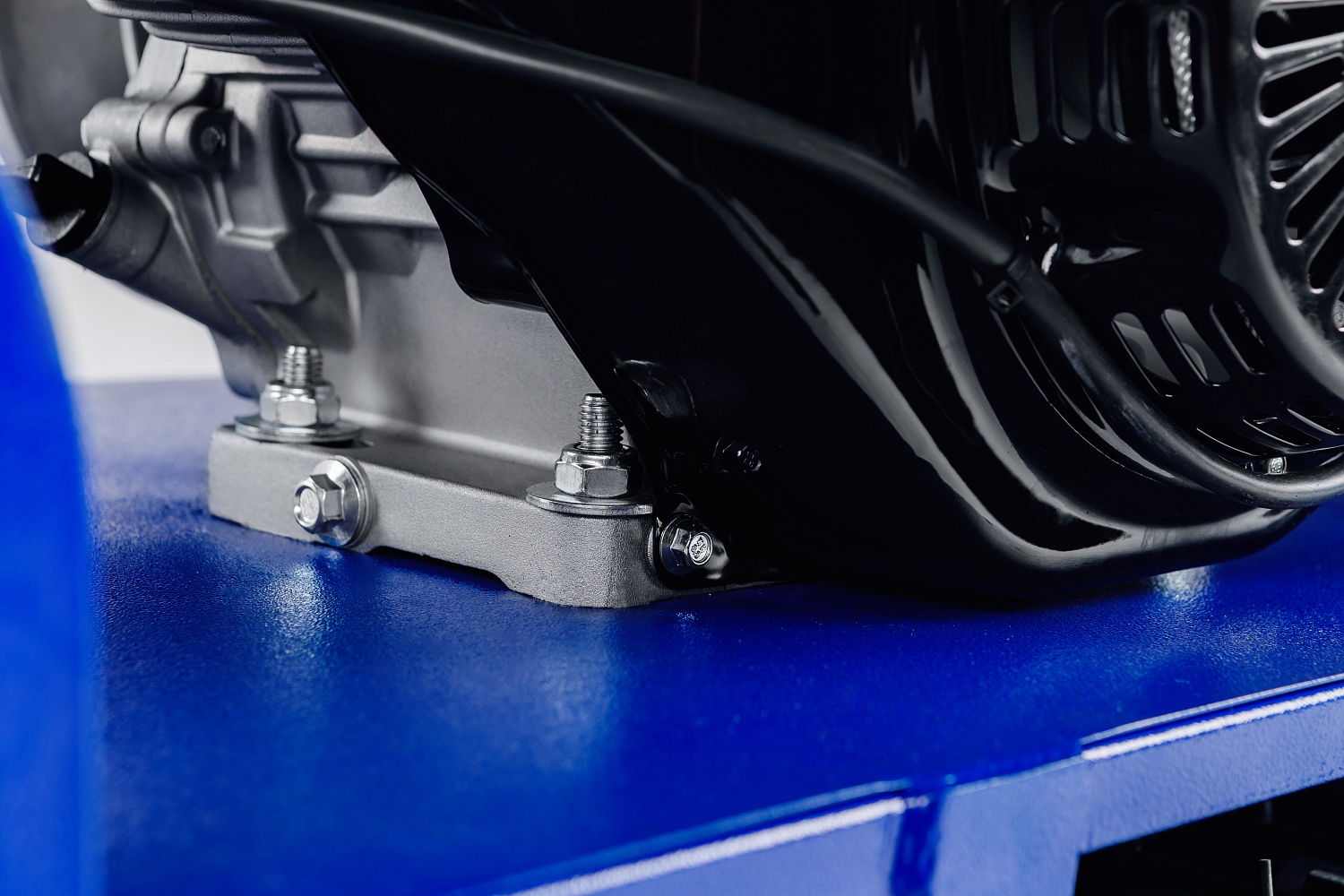 Мотобуксировщик SNOW DOG 17 с эл. запуском (DINKING) в Самаре